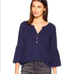 EUC Lilly Pulitzer Navy Tiegan Top